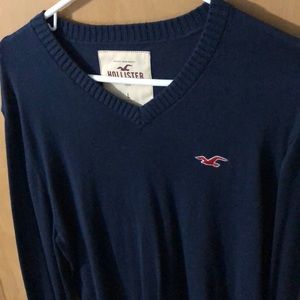 Men’s Hollister Navy V Neck Sweater